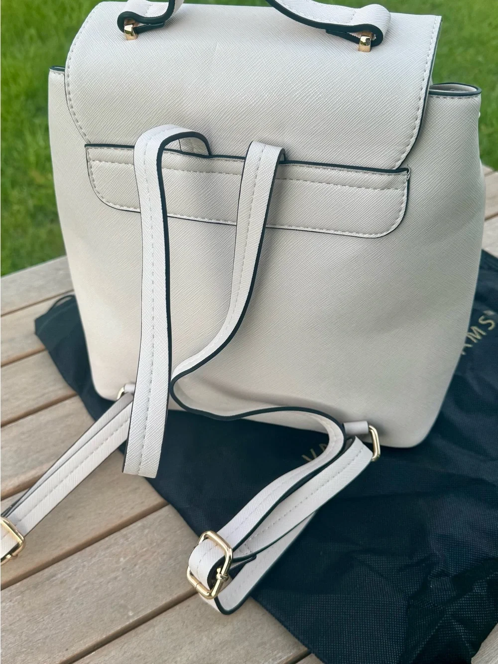 Vanessa Williams Ivory Backpack‎ Purse w Dust Bag